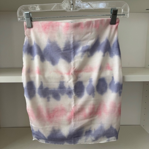 PRINCESS POLLY Kristen Mesh Tie Dye Mini Skirt - Picture 4 of 7